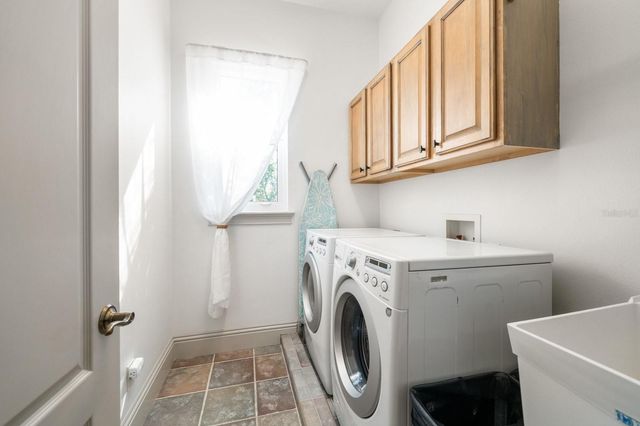 3 FORMOSA AVENUE, Tampa, FL 33606