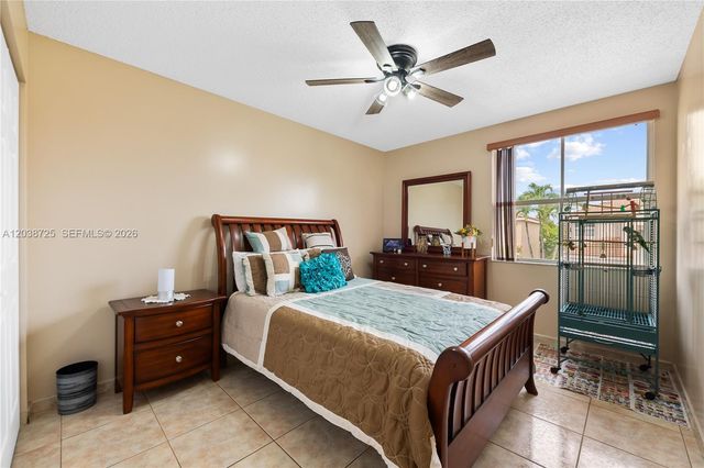 2021 Barcelona Ter, Margate, FL 33063