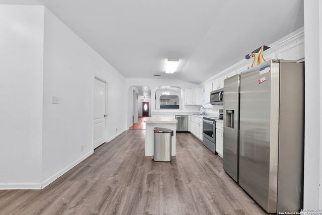 1427 DIAMOND BLF, San Antonio, TX 78251