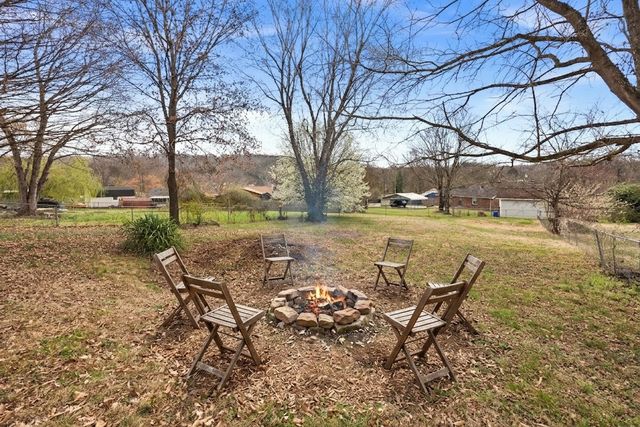 129 Tusculum Rd, Antioch, TN 37013