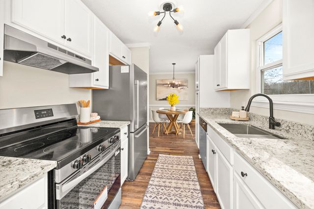 129 Tusculum Rd, Antioch, TN 37013