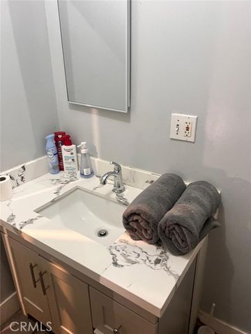 1205 W 57th, Los Angeles, CA 90037