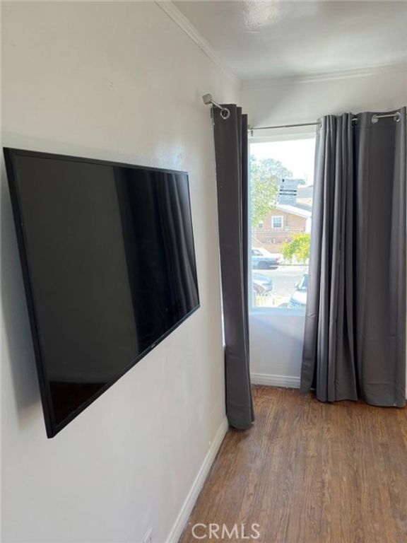 1205 W 57th, Los Angeles, CA 90037