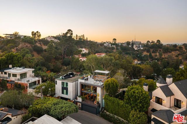8937 Appian Way, Los Angeles, CA 90046