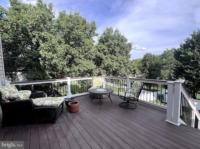 383 EL VISTA DR, Hanover, PA 17331