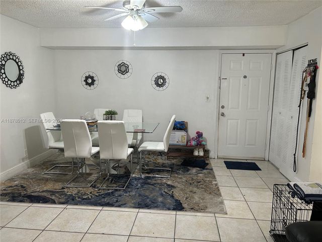 17901 NW 68th Avenue T101, Hialeah, FL 33015