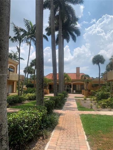 17901 NW 68th Avenue T101, Hialeah, FL 33015