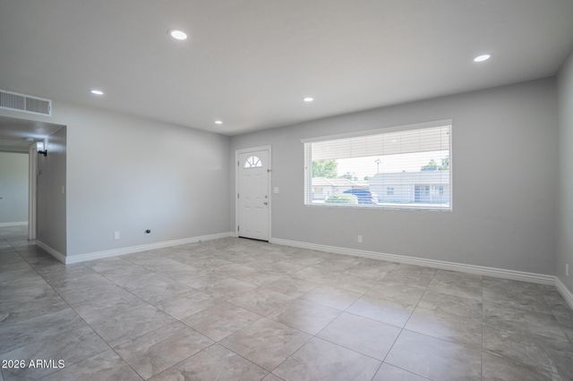 1008 E Citrus Way, Phoenix, AZ 85014