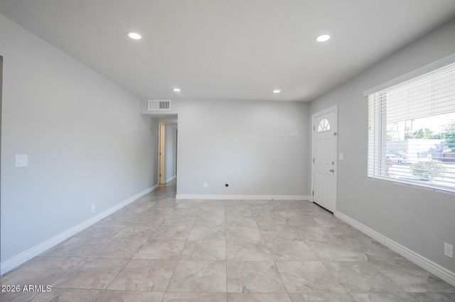 1008 E Citrus Way, Phoenix, AZ 85014
