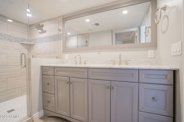 1008 E Citrus Way, Phoenix, AZ 85014
