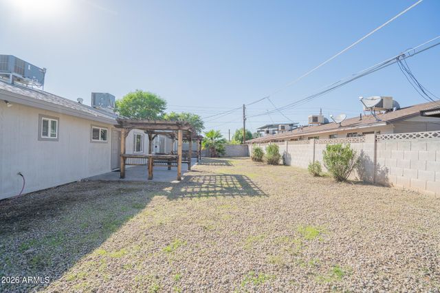1008 E Citrus Way, Phoenix, AZ 85014
