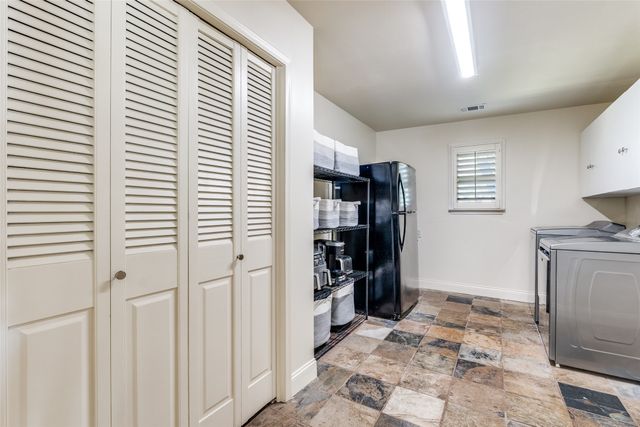 4558 Shady Hill Drive, Dallas, TX 75229