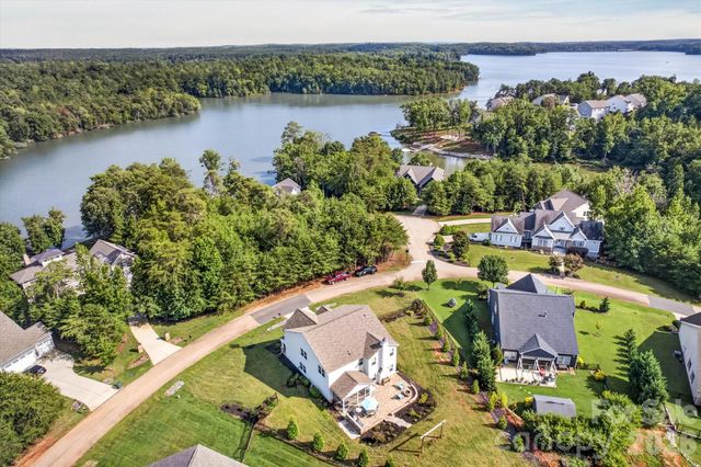 16184 Commodore Drive, Lancaster, SC 29720