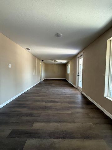 311 E BRIDGERS AVENUE, Auburndale, FL 33823