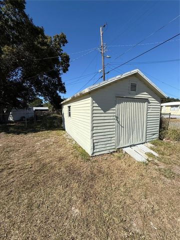 311 E BRIDGERS AVENUE, Auburndale, FL 33823