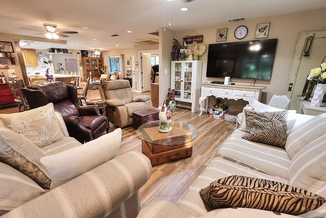 9311 GOLDEN GATE Ave, Orangevale, CA 95662