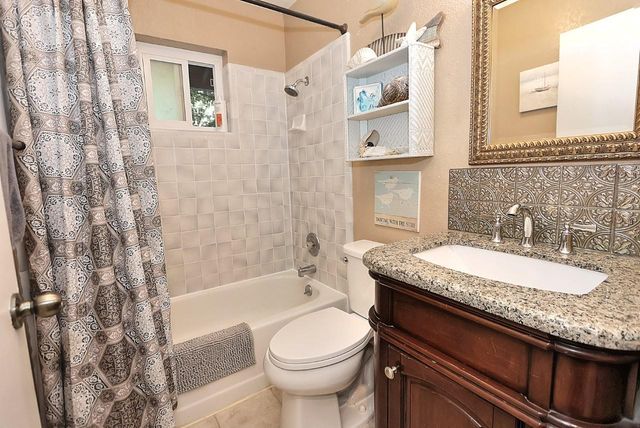 9311 GOLDEN GATE Ave, Orangevale, CA 95662