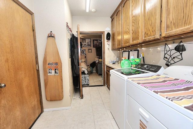 9311 GOLDEN GATE Ave, Orangevale, CA 95662