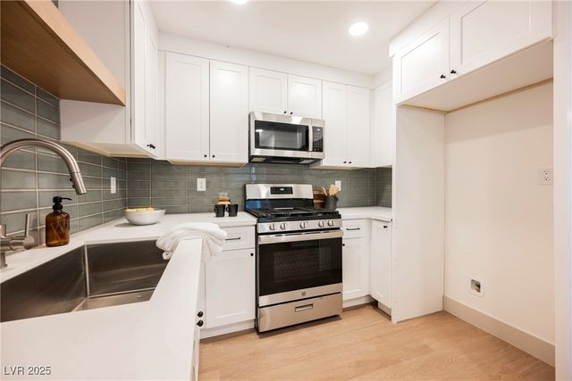 551 National Street, Henderson, NV 89015