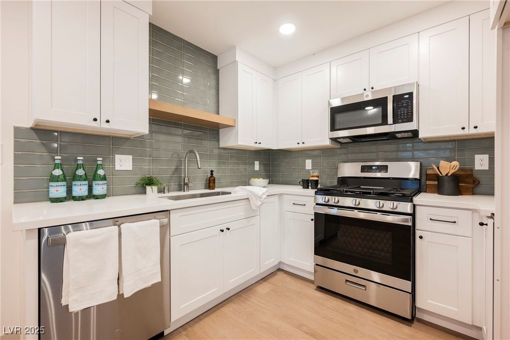 551 National Street, Henderson, NV 89015