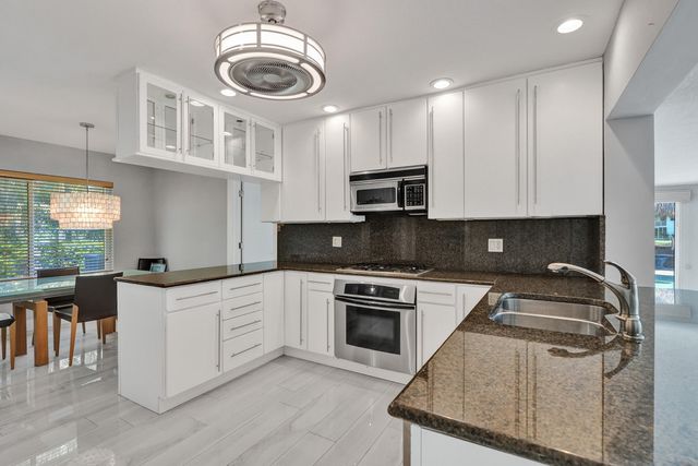 271 SE 5th Terrace, Pompano Beach, FL 33060