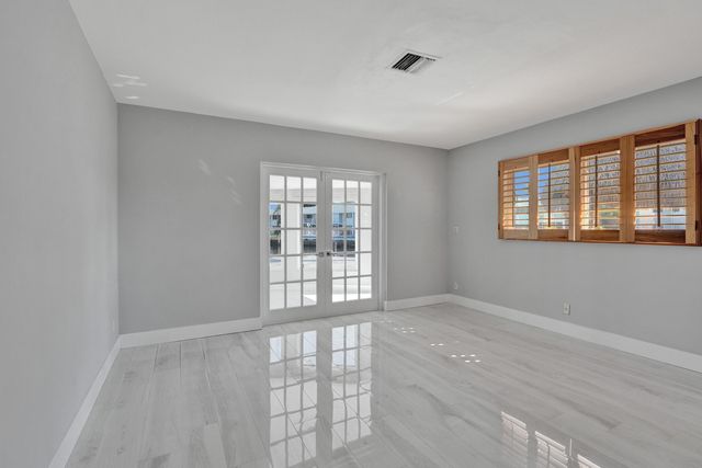 271 SE 5th Terrace, Pompano Beach, FL 33060
