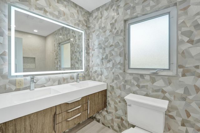 271 SE 5th Terrace, Pompano Beach, FL 33060