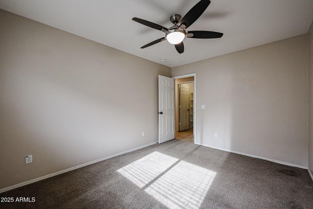 26224 N 40th Place, Phoenix, AZ 85050