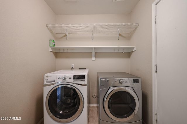 26224 N 40th Place, Phoenix, AZ 85050