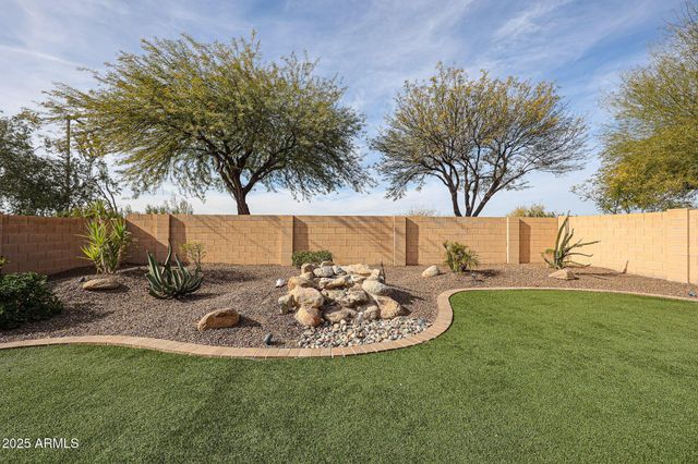 26224 N 40th Place, Phoenix, AZ 85050