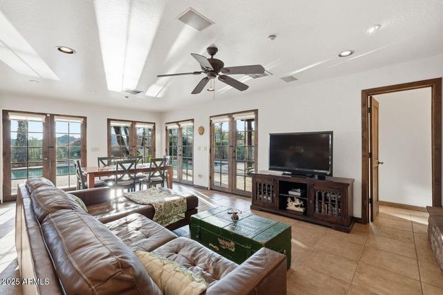 15409 E SYCAMORE Drive, Fountain Hills, AZ 85268