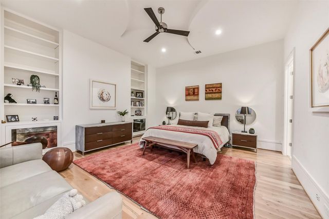 2205 Goldsmith Street, Houston, TX 77030