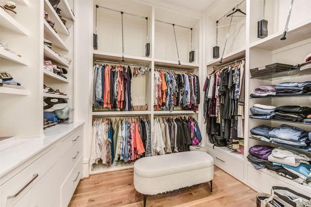 2205 Goldsmith Street, Houston, TX 77030