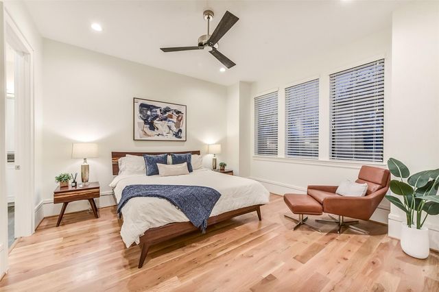 2205 Goldsmith Street, Houston, TX 77030