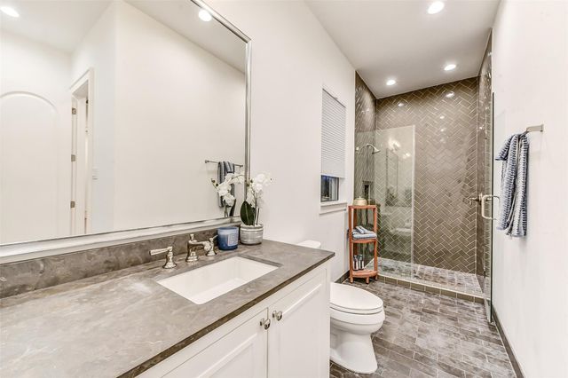 2205 Goldsmith Street, Houston, TX 77030