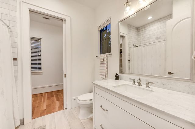 2205 Goldsmith Street, Houston, TX 77030