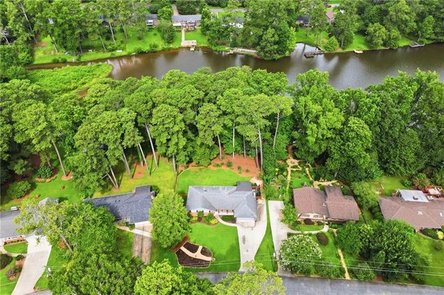 2858 Templar Knight Drive, Tucker, GA 30084