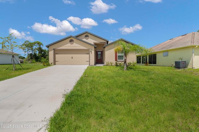 2120 Garbett Avenue SW, Palm Bay, FL 32908