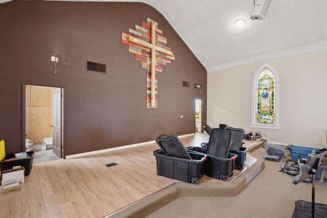 101 Clark Street, Dysart, IA 52224