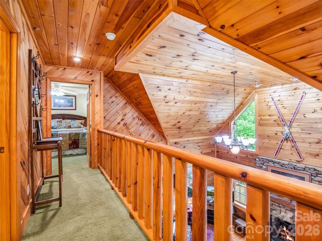 145 Lucas Lane, Mars Hill, NC 28754