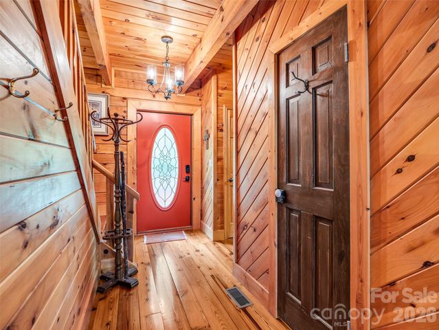 145 Lucas Lane, Mars Hill, NC 28754