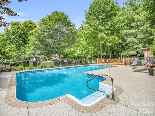 145 Lucas Lane, Mars Hill, NC 28754