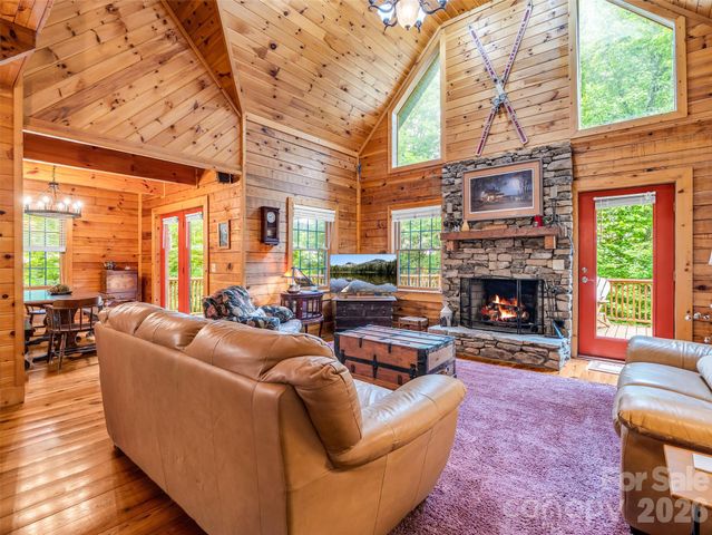 145 Lucas Lane, Mars Hill, NC 28754
