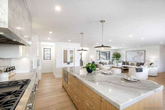 13940 Northcrest, Poway, CA 92064