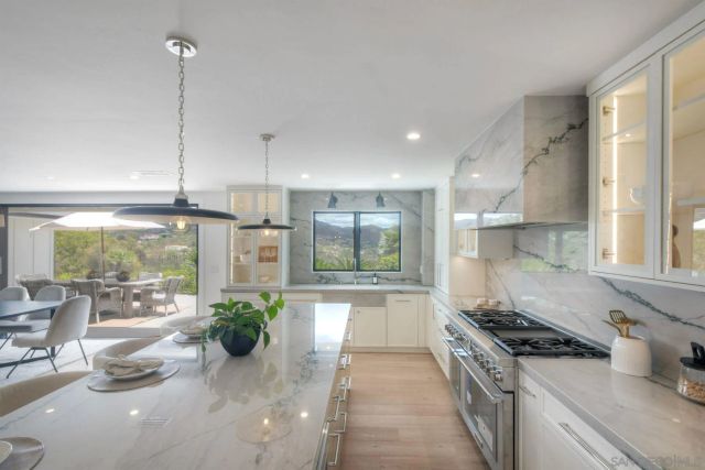13940 Northcrest, Poway, CA 92064