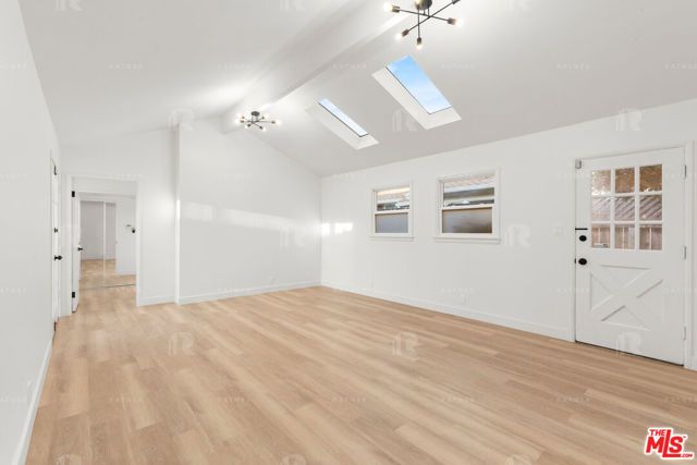 12811 Waddell Street, Valley Village, CA 91607