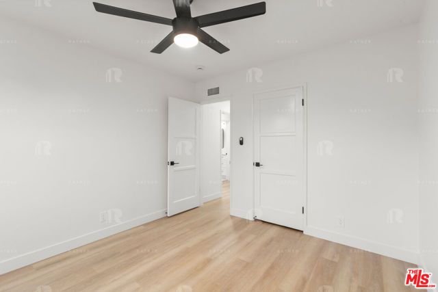 12811 Waddell Street, Valley Village, CA 91607