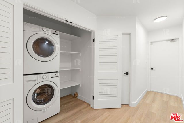 12811 Waddell Street, Valley Village, CA 91607