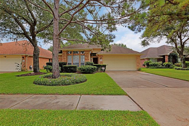 8742 Aberdeen Palms Drive, Houston, TX 77095