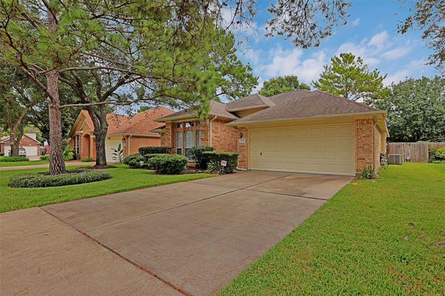 8742 Aberdeen Palms Drive, Houston, TX 77095